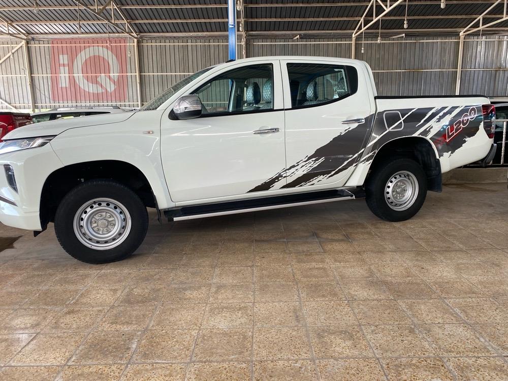 میتسوبیشی L200